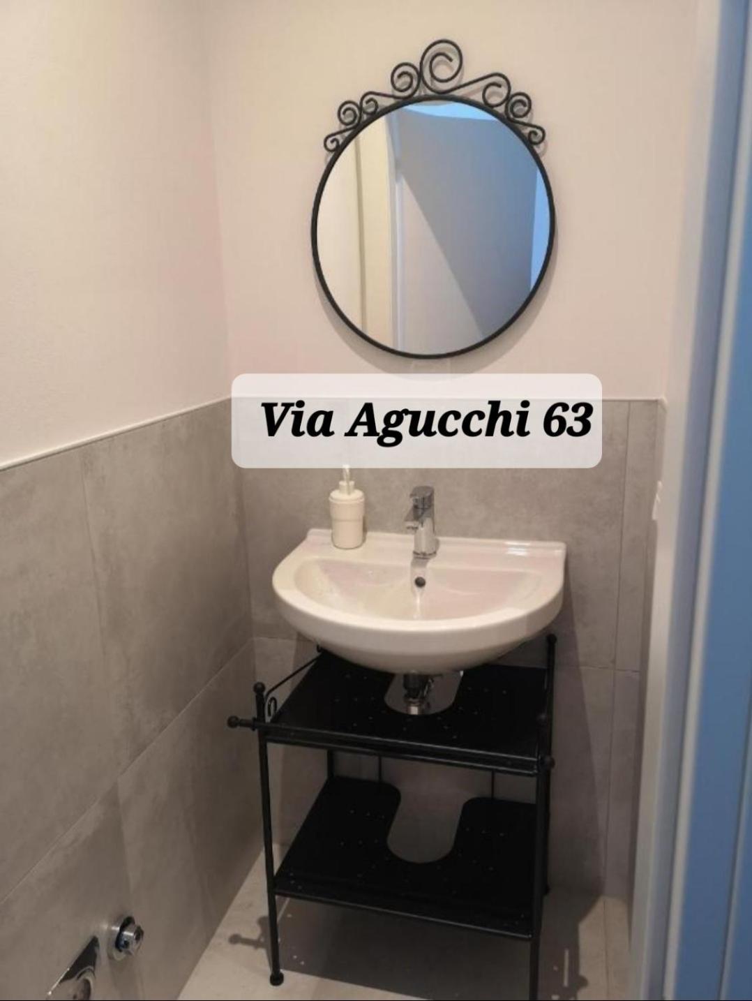 Via Agucchi & Via Emilia Apartments Bolonha Exterior foto